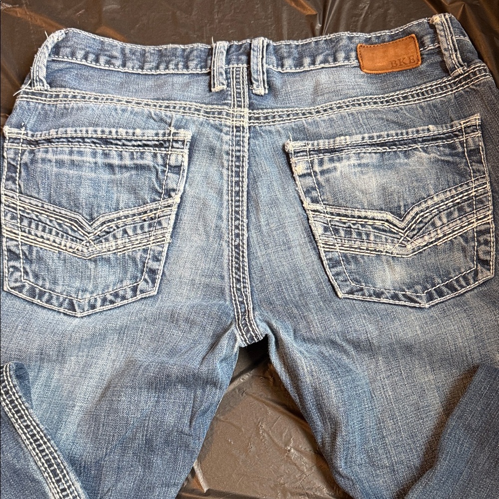 Buckle Aiden Button Fly 31R Slimfit Bootcut Have Signs of Wear Pictured